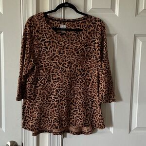 Ladies classic tee top